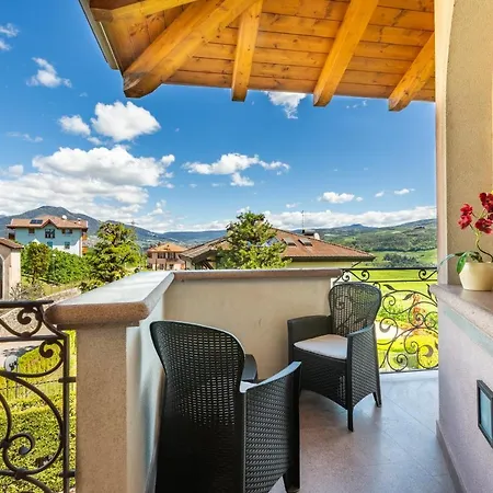Couette-café Relais Quercia 3*